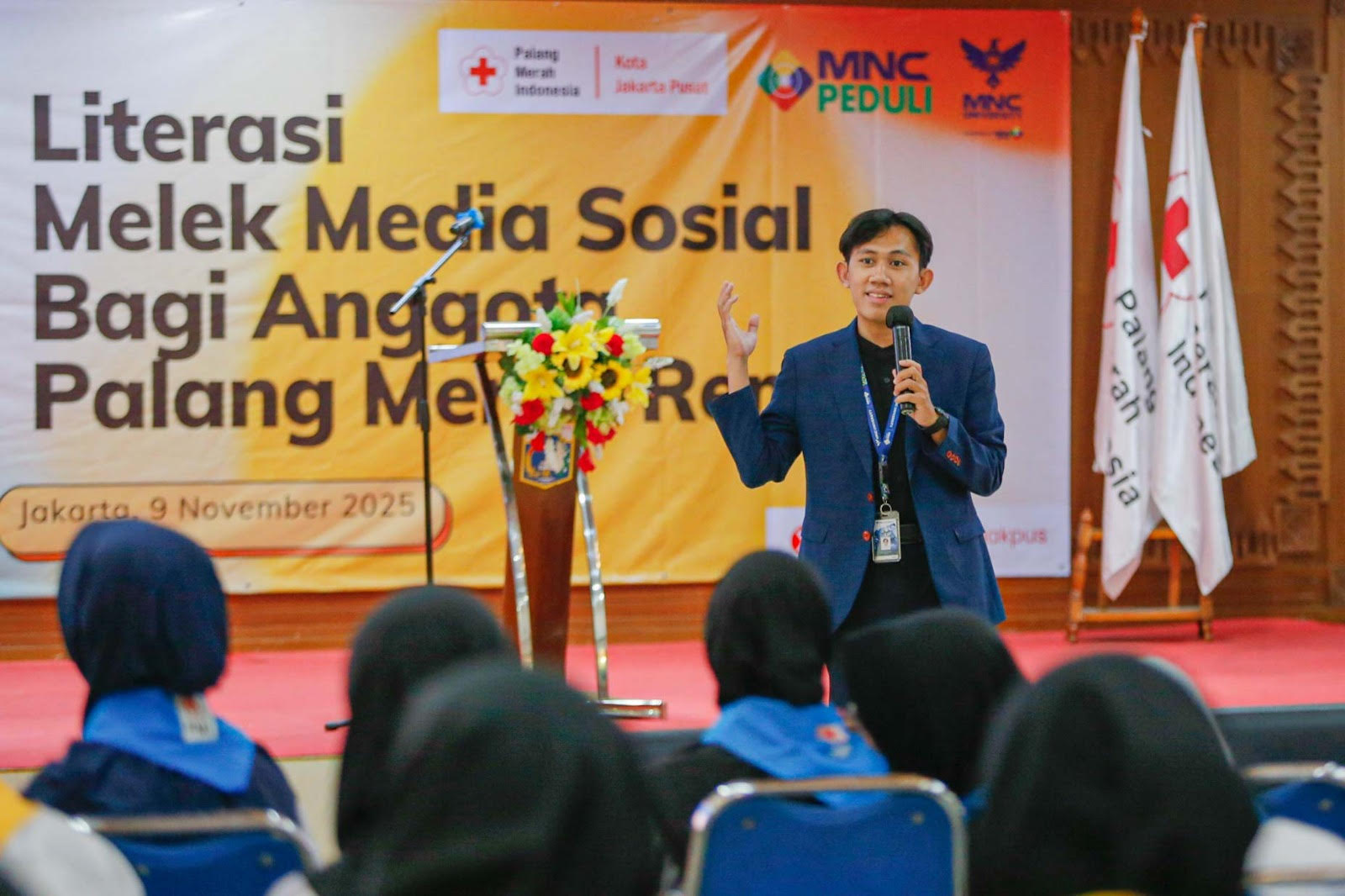 Anggota PMR Se-Jakarta Pusat Antusias Ikuti Pelatihan Literasi Digital Bareng MNC Peduli dan MNC University