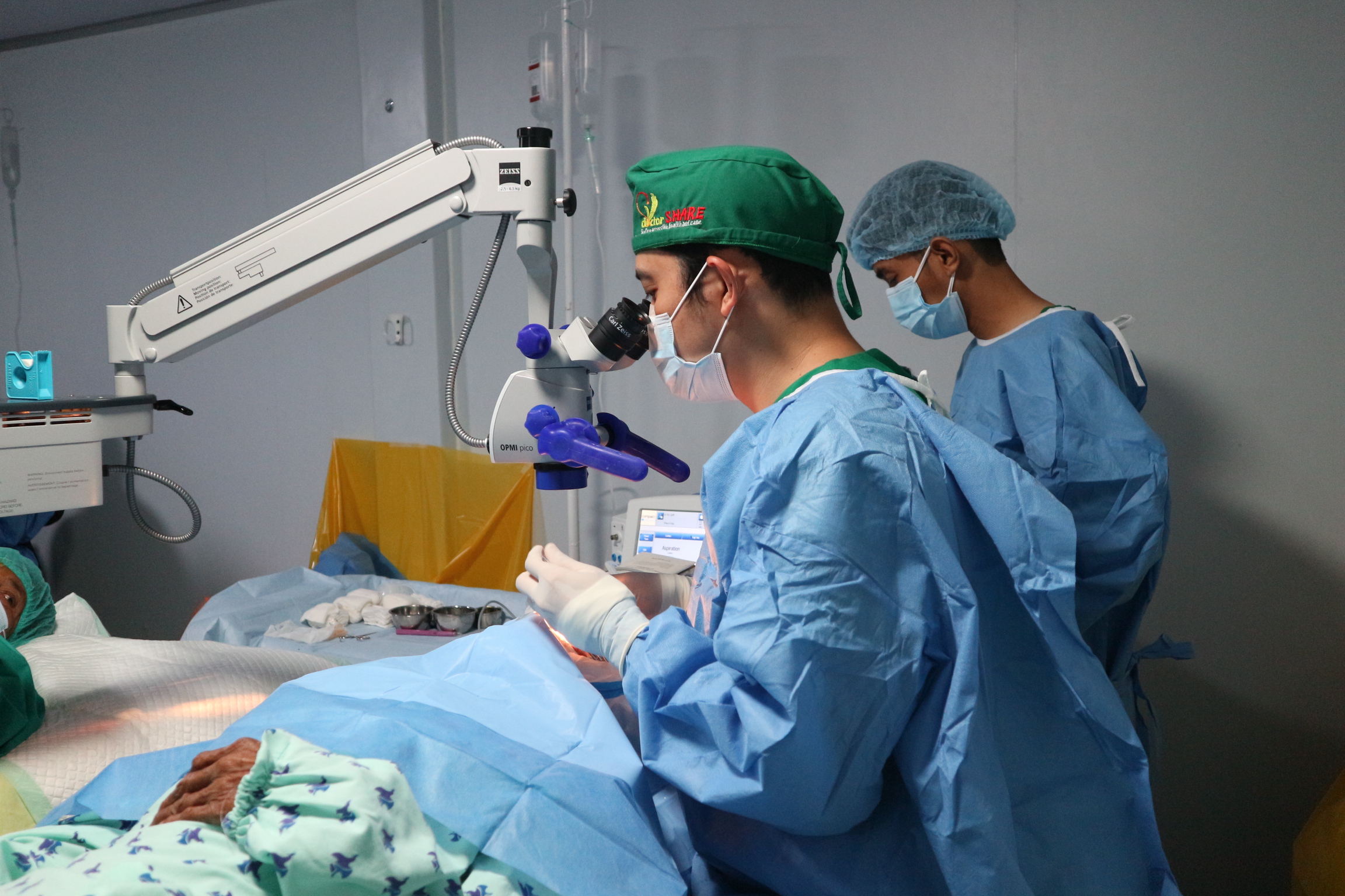 Bersama Mengembalikan Cahaya: Operasi Katarak untuk Mereka yang Membutuhkan