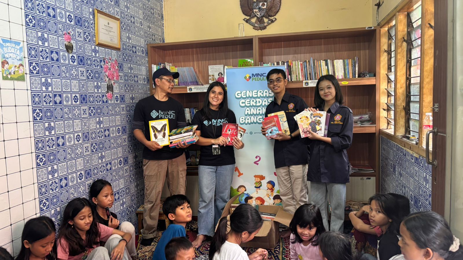 MNC Peduli Salurkan Ratusan Buku ke Taman Pintar Anggrek, Perluas Akses Literasi Anak